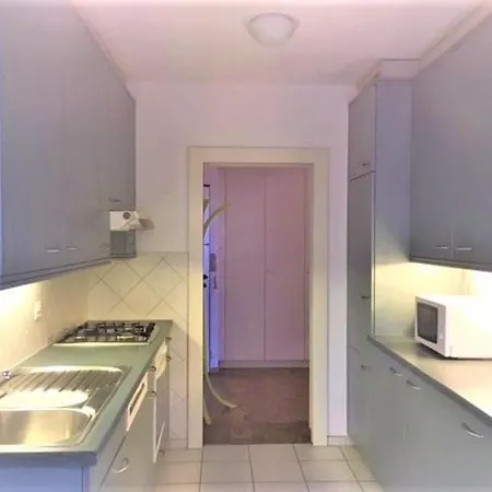 2 Bedrooms And Garden