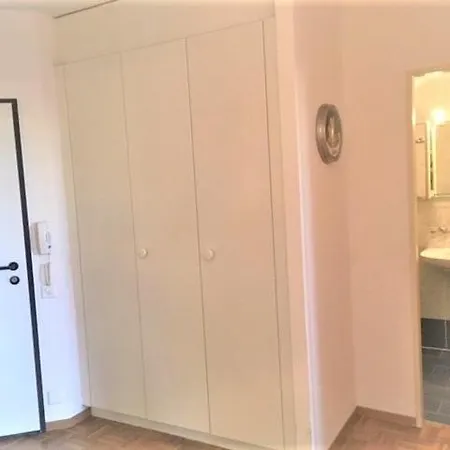 2 Bedrooms And Garden شقة نيون