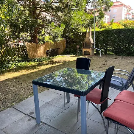 2 Bedrooms And Garden شقة نيون