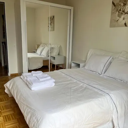 2 Bedrooms And Garden